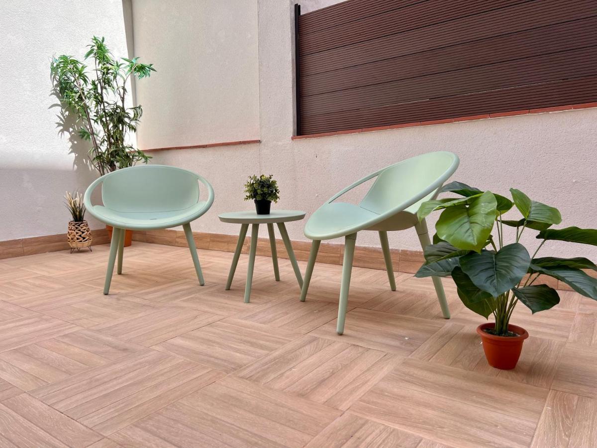 הוספיטלט דה יוברגאט Crysoyle Apartment Barcelona Next To Camp Nou מראה חיצוני תמונה