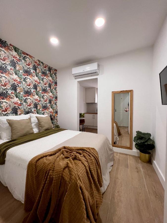 הוספיטלט דה יוברגאט Crysoyle Apartment Barcelona Next To Camp Nou מראה חיצוני תמונה